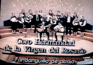Actuación del Coro de la Hermandad de la Virgen del Rosario en Canal Sur. Foto: Paco Córdoba