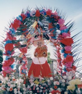 Virgen del Rosario vestida de romera. Foto: Paco Córdoba